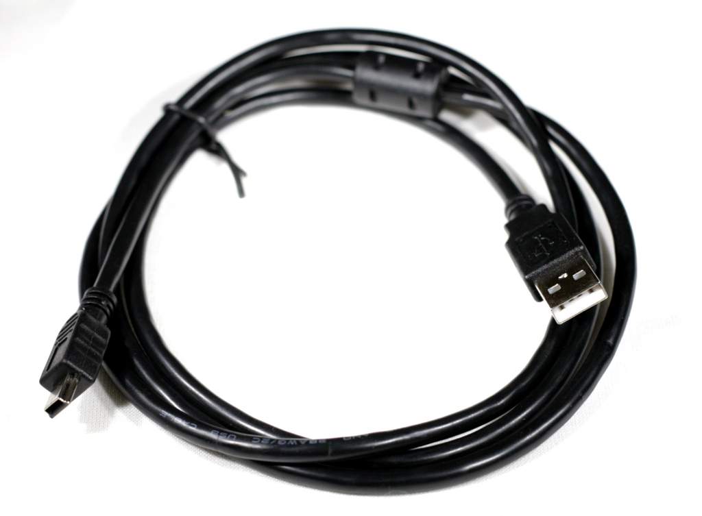 GARMIN GPSMAP 276,296,376,396,496 USB CABLE 010-10477-00