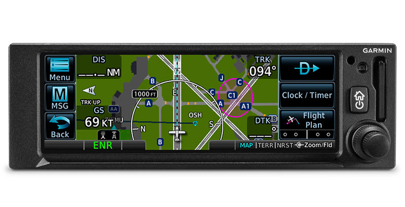 Garmin GPS 175 exibindo o diagrama de aeroporto SafeTaxi com as taxiways identificadas